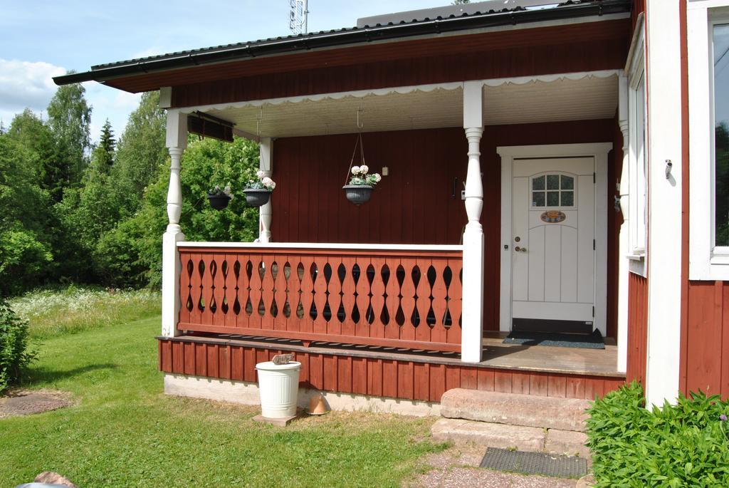 Orsastuguthyrning-Oljonsbyn Villa Kültér fotó